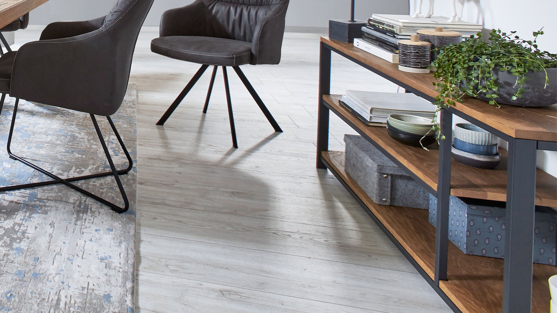 WOODS & TRENDS Vintage-Dining - Lowboard-Regal